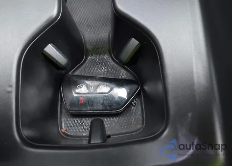 2023 Volkswagen Id.4 Awd Pro S Plus z USA, uszkodzony, nr VIN 1V2JNPE87PC014191